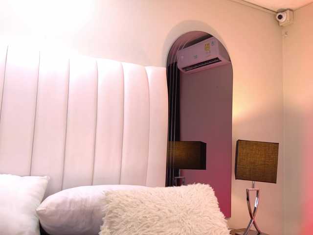 NicolleSweett04