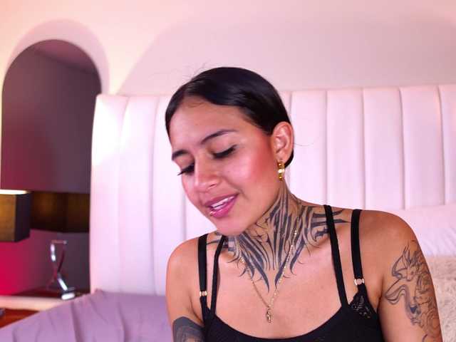 NicolleSweett04