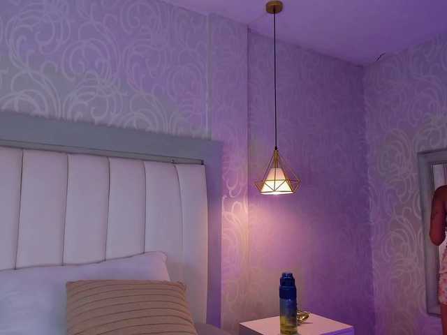 NicolleSweett04