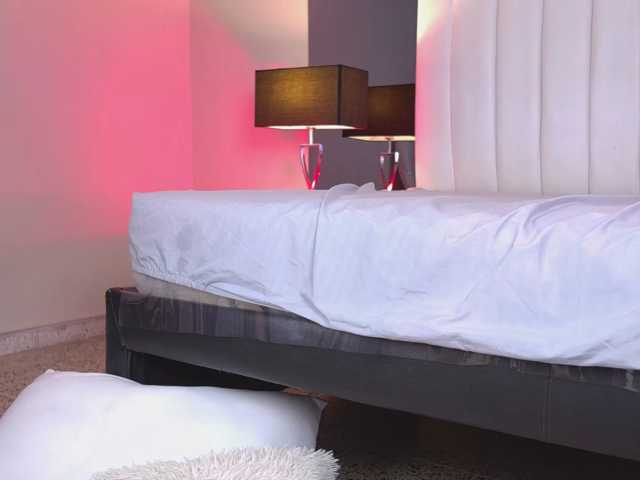 NicolleSweett04