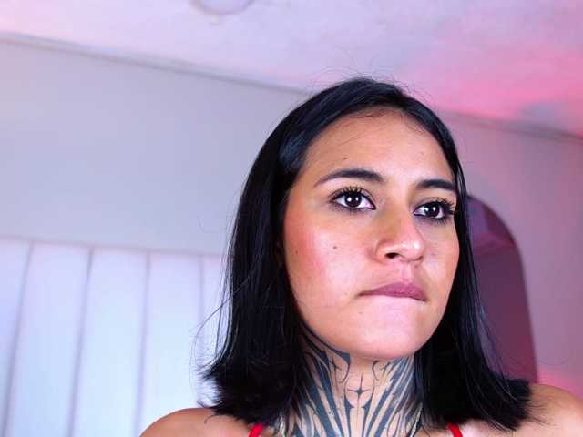 NicolleSweett04