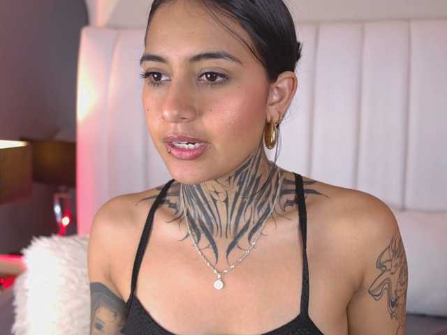 NicolleSweett04