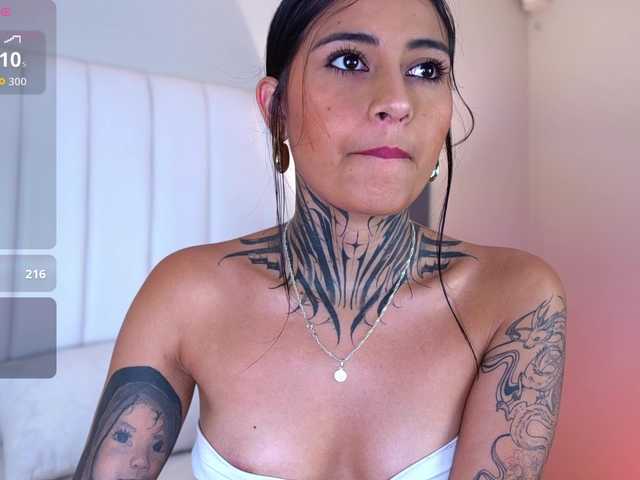NicolleSweett04