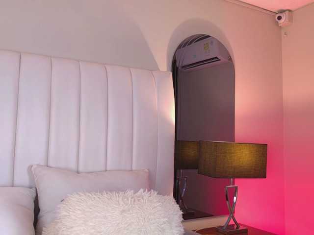 NicolleSweett04