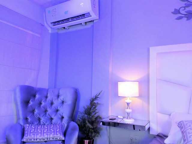 NicolleSweett04