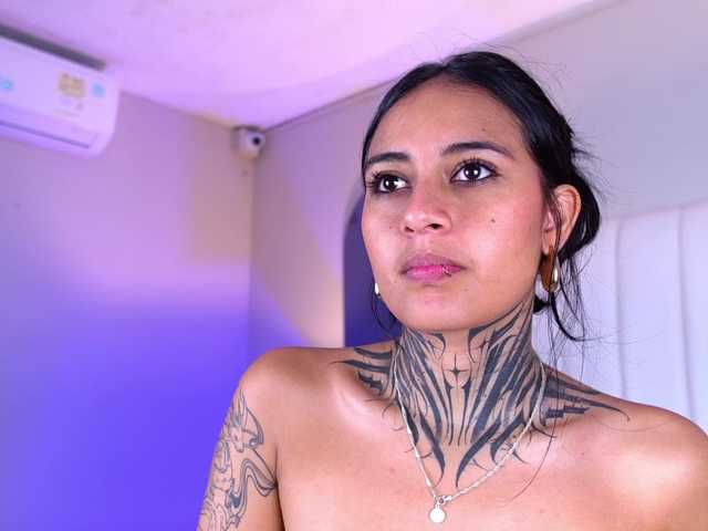 NicolleSweett04