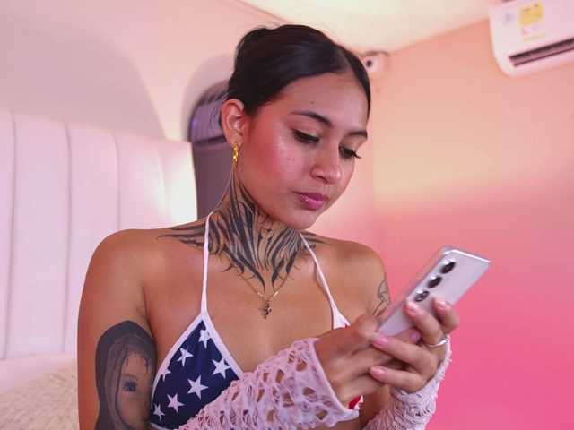 NicolleSweett04