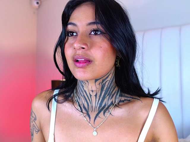 NicolleSweett04