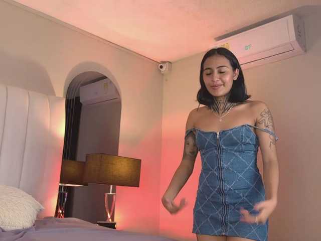 NicolleSweett04