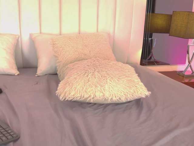 NicolleSweett04