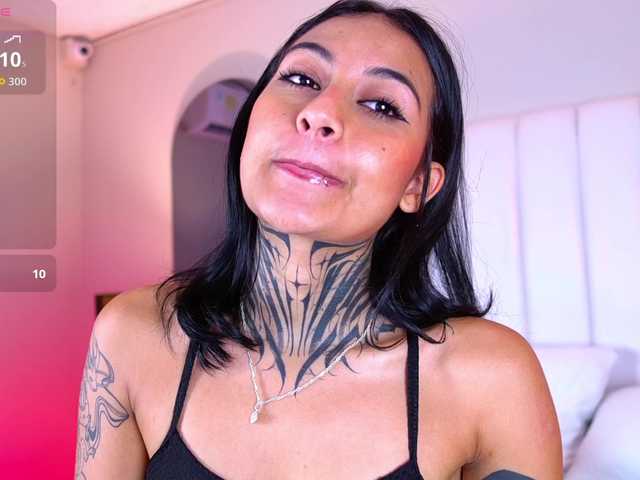 NicolleSweett04