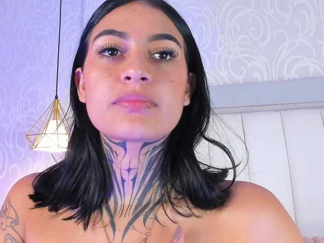 NicolleSweett04