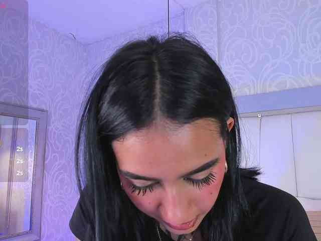 NicolleSweett04
