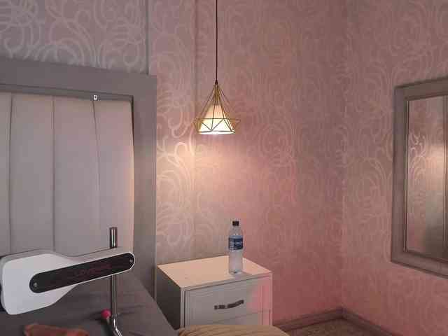 NicolleSweett04 webcam