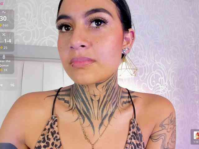 NicolleSweett04
