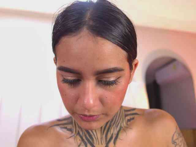 NicolleSweett04