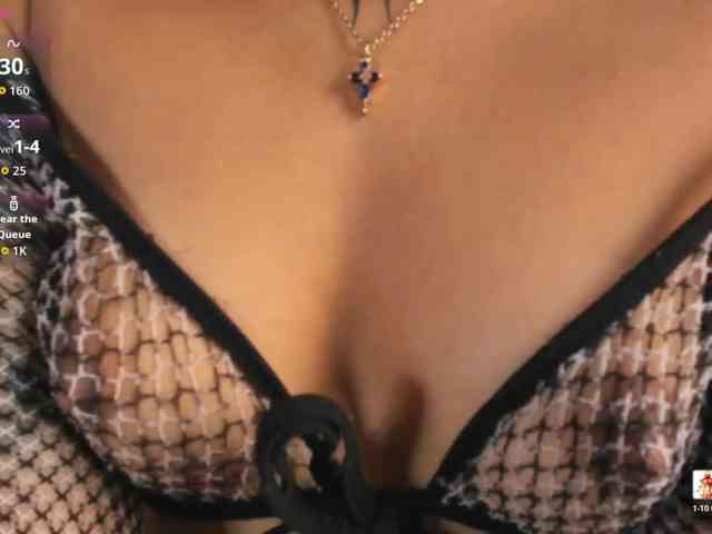 NicolleSweett04