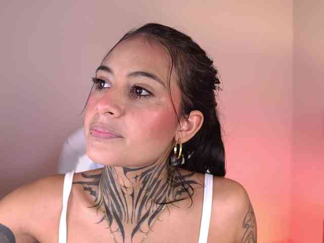 NicolleSweett04 NicolleSweett04