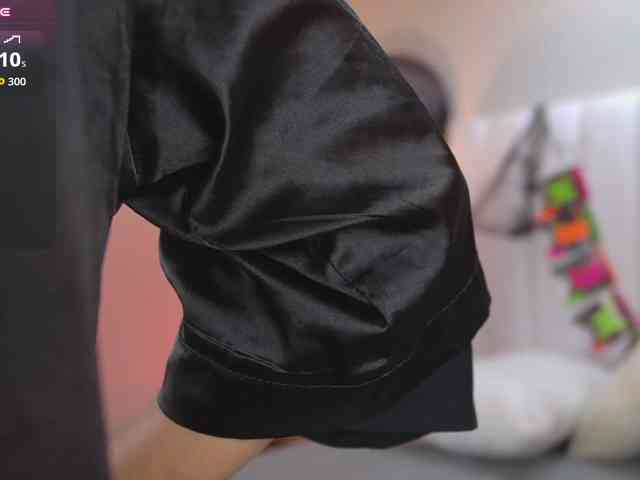 NicolleSweett04