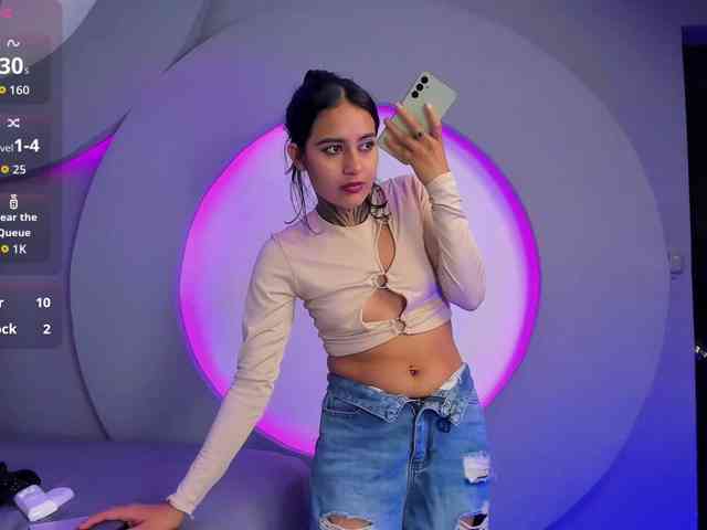 Modèle: NicolleSweett04