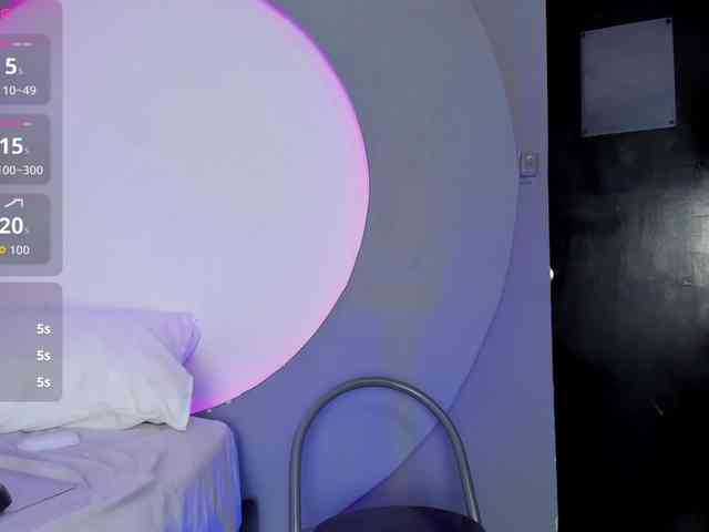 NicolleSweett04