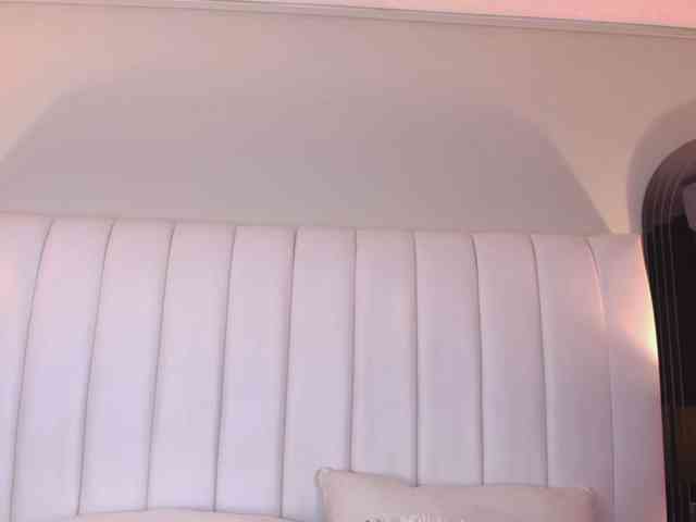 NicolleSweett04