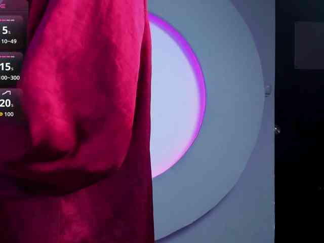 NicolleSweett04 webcam
