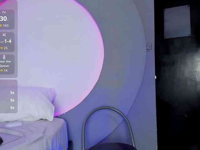 NicolleSweett04 NicolleSweett04