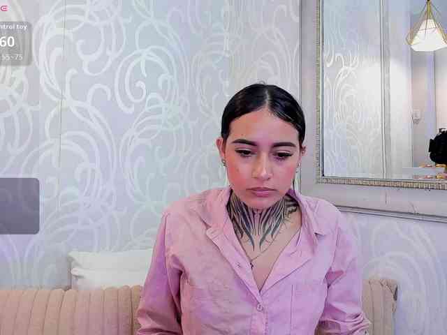 NicolleSweett04