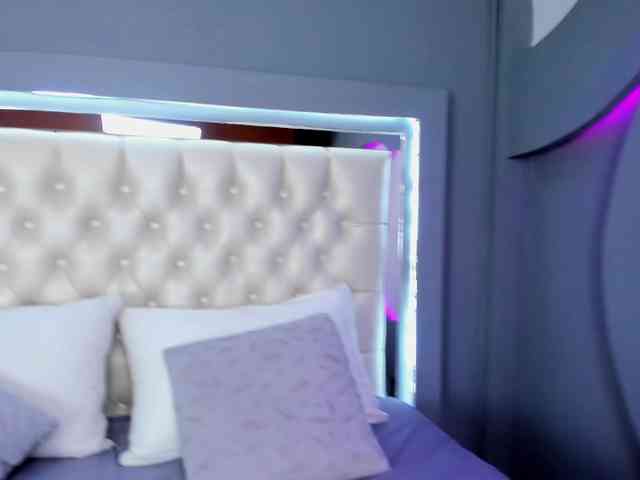 NicolleSweett04
