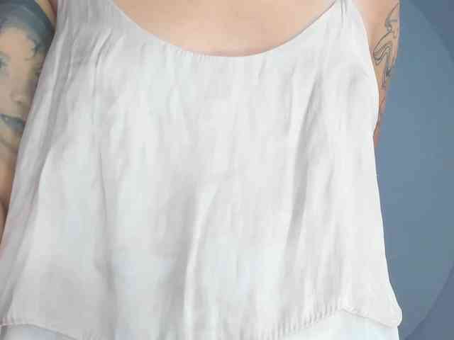 NicolleSweett04