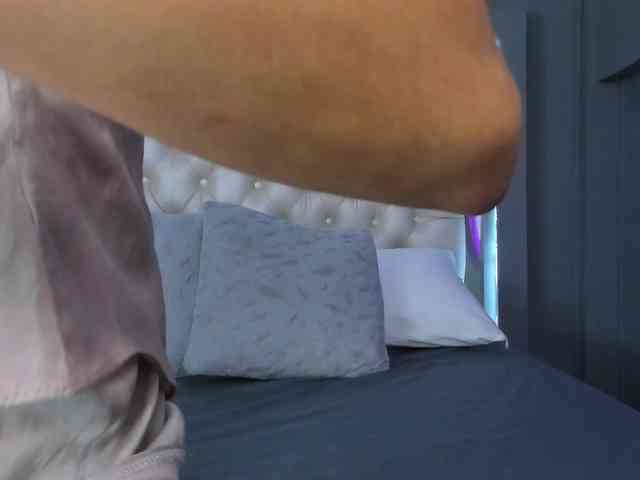 NicolleSweett04