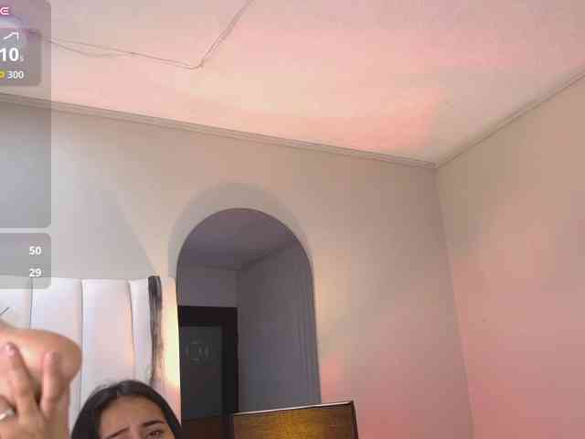 NicolleSweett04