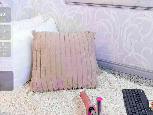 NicolleSweett04