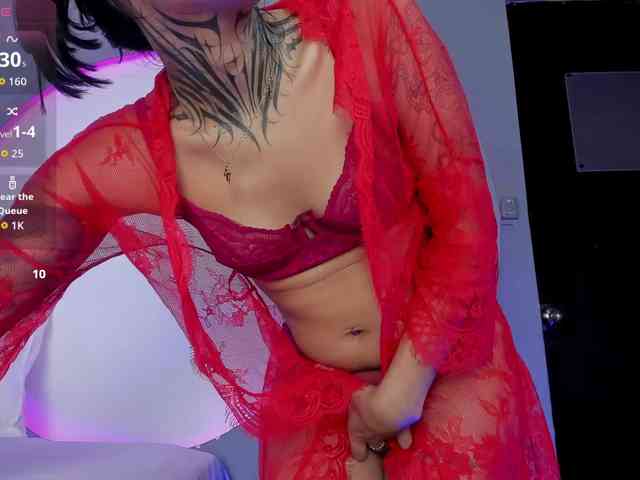 NicolleSweett04