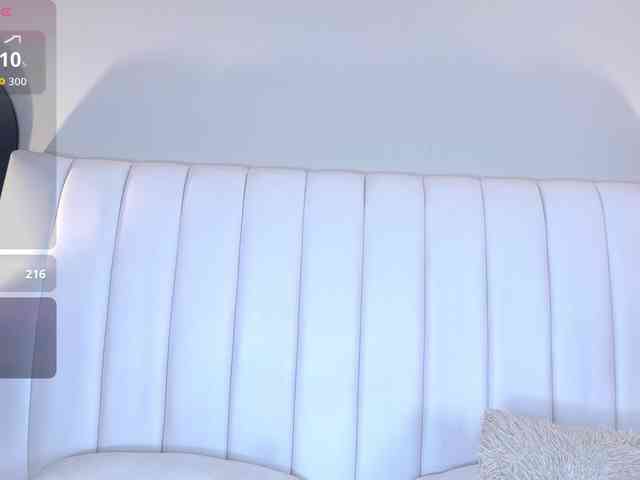 NicolleSweett04