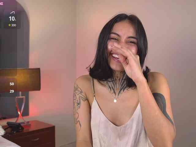 NicolleSweett04
