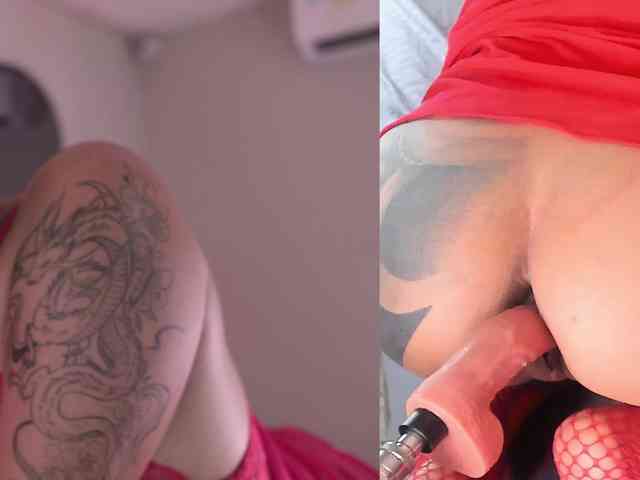 NicolleSweett04 webcam