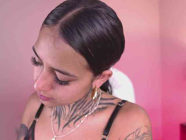 NicolleSweett04 NicolleSweett04