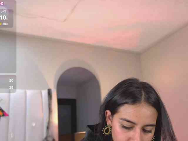 NicolleSweett04