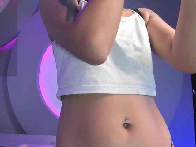 NicolleSweett04