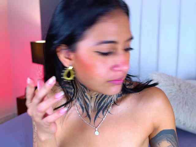 NicolleSweett04