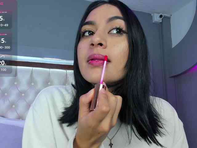 NicolleSweett04