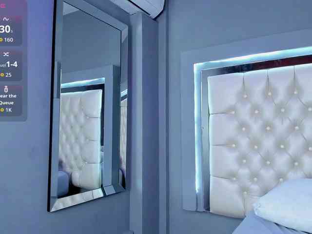 NicolleSweett04