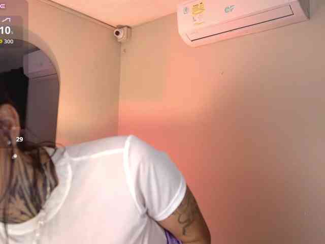 NicolleSweett04