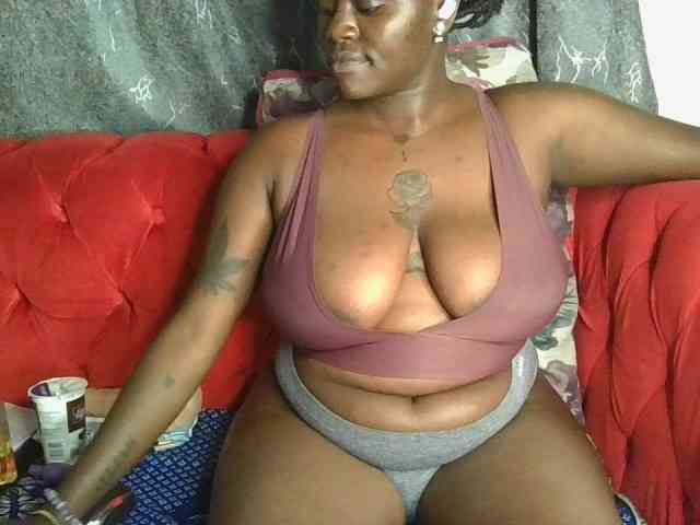 Bigboobs-lovense- webcam