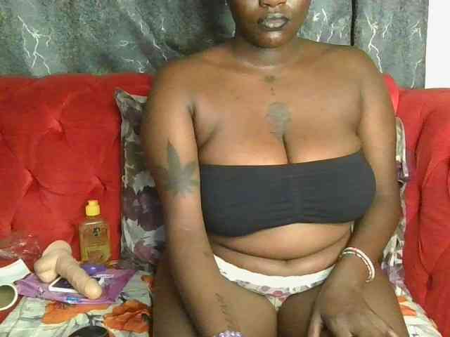 Bigboobs-lovense... Live Webcam on BongaCams