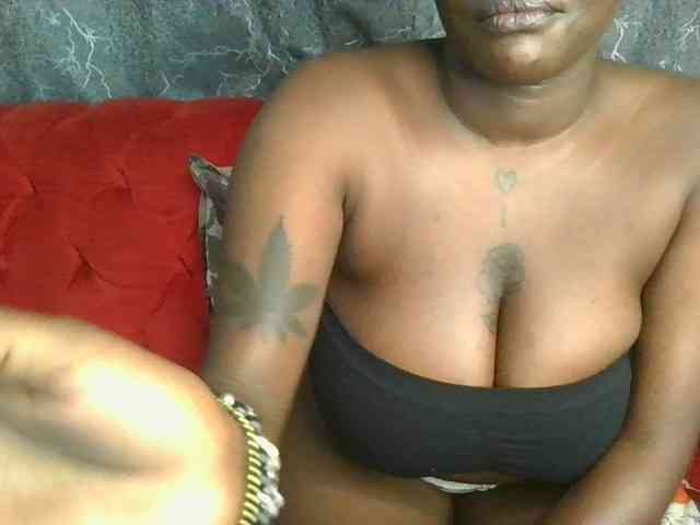 Bigboobs-lovense- webcam