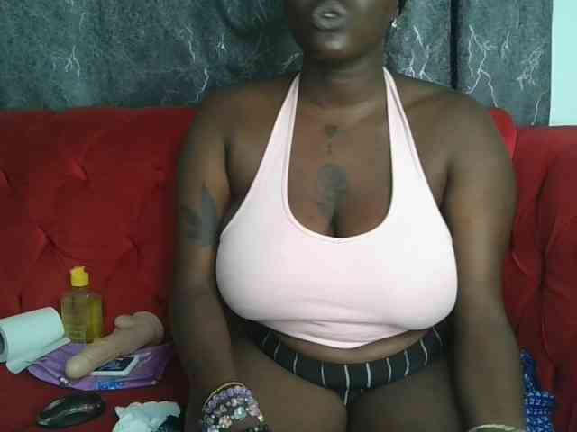 Bigboobs-lovense- webcam