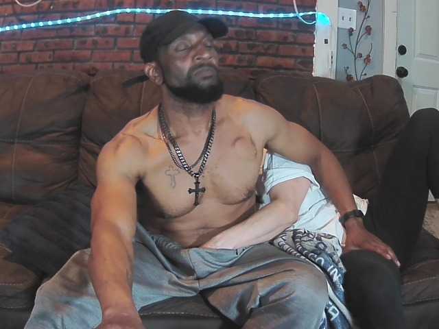 TwiceTheTease2 live cam on BongaCams